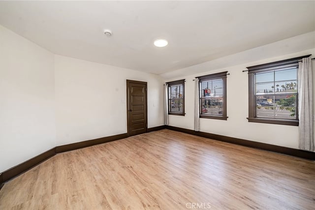 1254 S Manhattan, Los Angeles, CA 90019 — photo 34 of 42