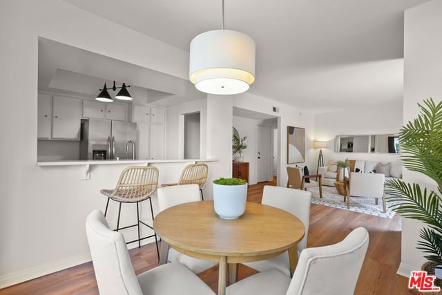 1655 Greenfield Avenue 3, Los Angeles, CA 90025 — photo 11 of 37