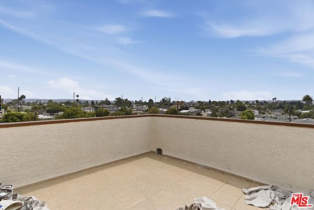12438 Short Avenue 3, Los Angeles, CA 90066 — photo 27 of 30