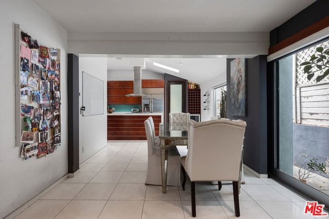 2807 Pacific Avenue, Venice, CA 90291 — photo 13 of 35
