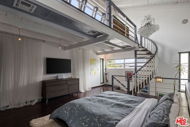 2807 Pacific Avenue, Venice, CA 90291 — photo 28 of 35