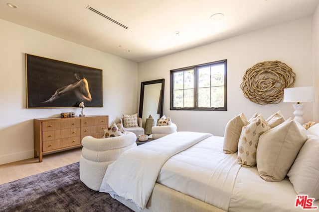 23614 Dry Canyon Cold Creek Rd, Calabasas, CA 91302 — photo 28 of 50