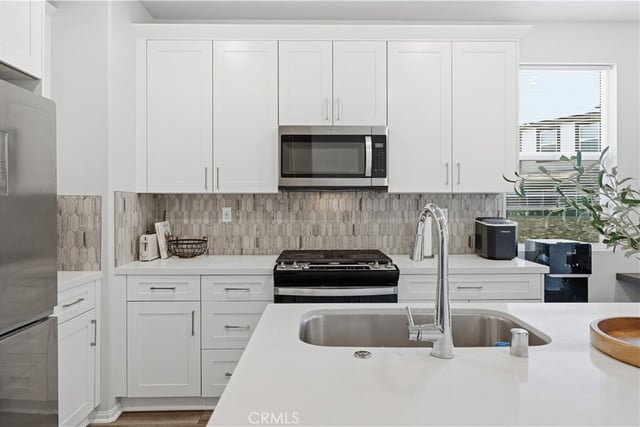 1329 Nimbus, Pomona, CA 91768 — photo 12 of 27
