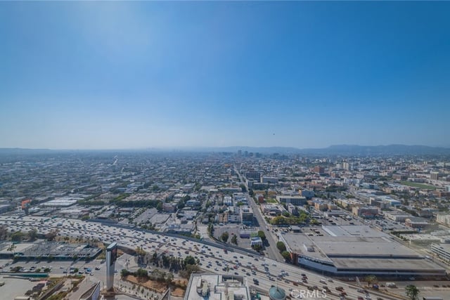 900 W Olympic 43D, Los Angeles, CA 90015 — photo 34 of 36