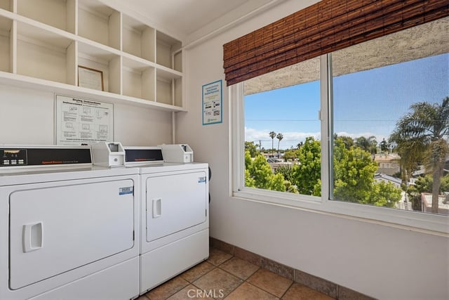 363 Newport Avenue 302, Long Beach, CA 90814 — photo 43 of 45