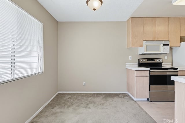 6028 Bixby Village Drive 96, Long Beach, CA 90803 — photo 14 of 60