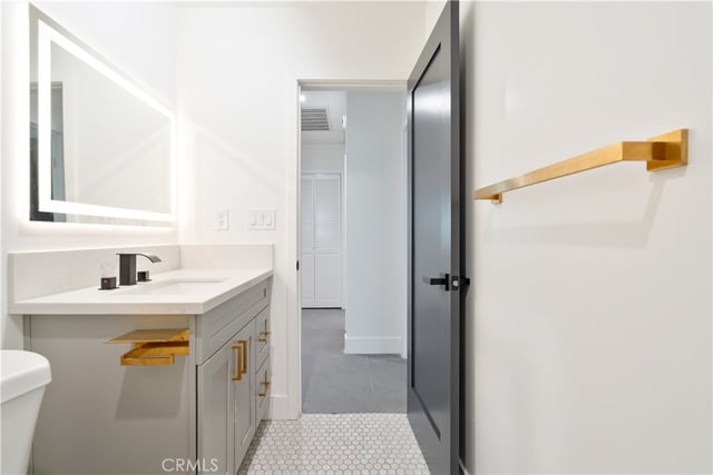 17406 Valerio, Van Nuys, CA 91406 — photo 14 of 42