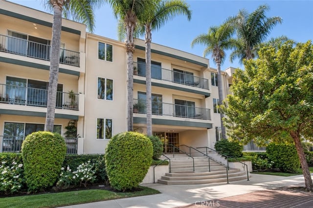 4501 Cedros Avenue 239, Sherman Oaks, CA 91403 — photo 33 of 40