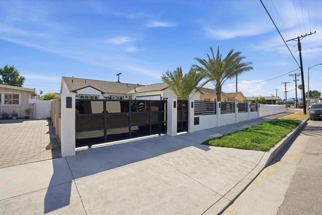 7737 Bellaire Avenue, North Hollywood, CA 91605 — photo 8 of 41