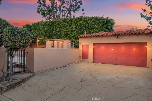 3767 Monteith Drive, Los Angeles, CA 90043 — photo 10 of 52