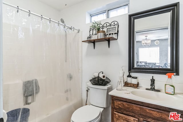12221 Athens Way, Los Angeles, CA 90061 — photo 8 of 8