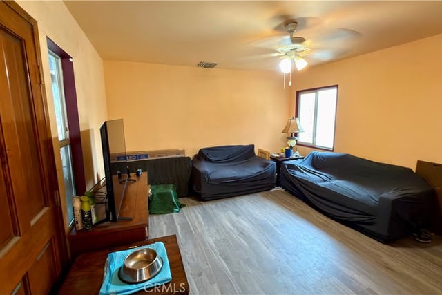 7712 Lemp, North Hollywood, CA 91605 — photo 7 of 11