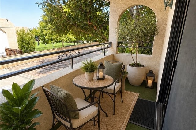27236 Luther Drive 702, Canyon Country, CA 91351 — photo 12 of 19