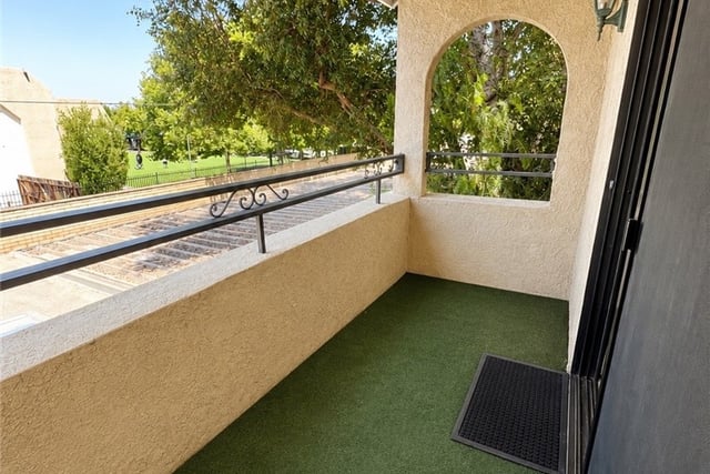 27236 Luther Drive 702, Canyon Country, CA 91351 — photo 13 of 19
