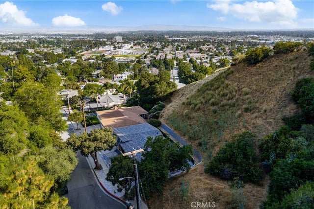 325 N Madison Avenue, Monrovia, CA 91016 — photo 57 of 62