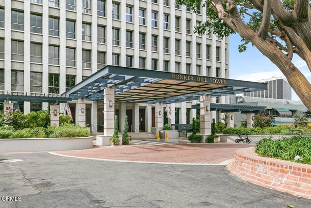 800 W 1st Street 2107, Los Angeles, CA 90012 — photo 2 of 44