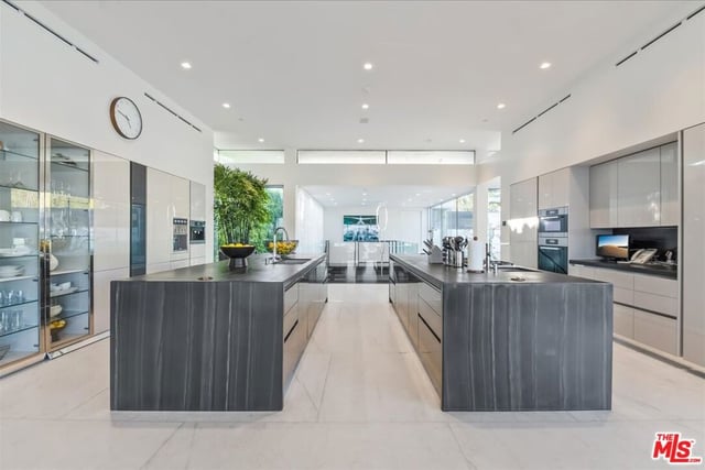 1620 Carla, Beverly Hills, CA 90210 — photo 15 of 42