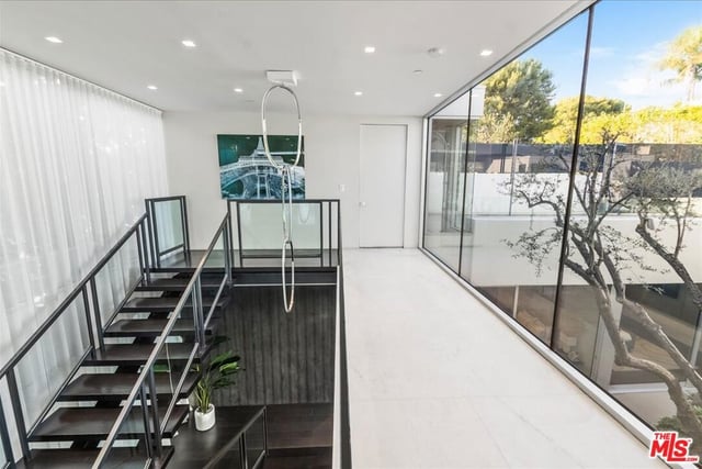 1620 Carla, Beverly Hills, CA 90210 — photo 19 of 42