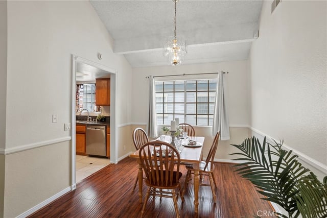 343 W Central J, Monrovia, CA 91016 — photo 11 of 24