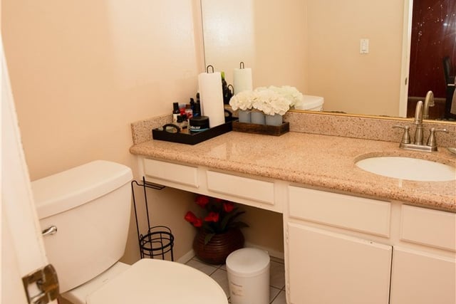 8430 Winnetka Avenue 20, Winnetka, CA 91306 — photo 12 of 24