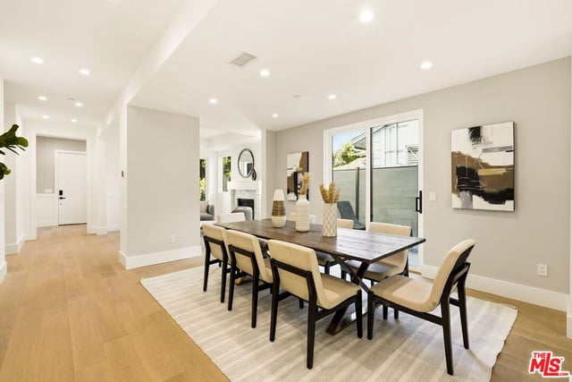 4423 Noble Avenue, Sherman Oaks, CA 91403 — photo 7 of 55