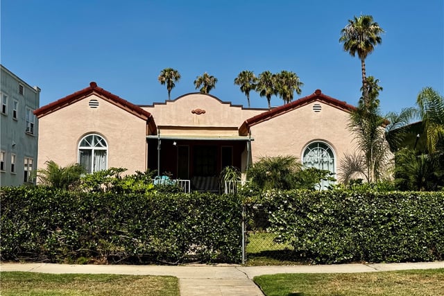 1553 N Commonwealth, Los Angeles, CA 90027 — photo 4 of 20