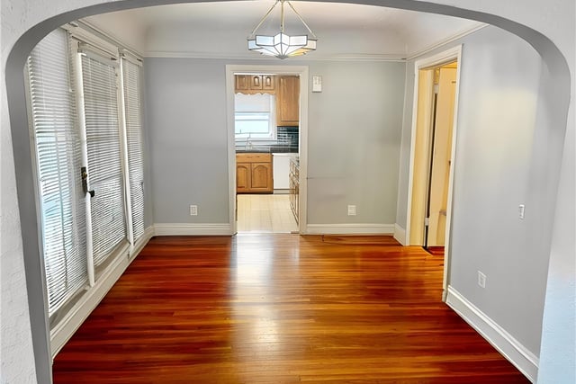 1553 N Commonwealth, Los Angeles, CA 90027 — photo 5 of 20