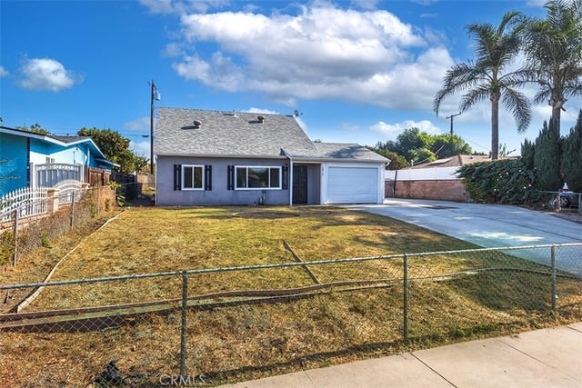 2416 Stanford Avenue, Pomona, CA 91766 — photo 5 of 35