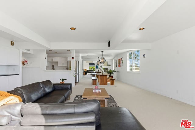 2385 Roscomare Road E17, Los Angeles, CA 90077 — photo 6 of 32