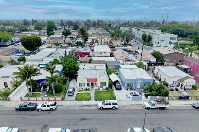 8818 Prince, Los Angeles, CA 90002 — photo 27 of 32