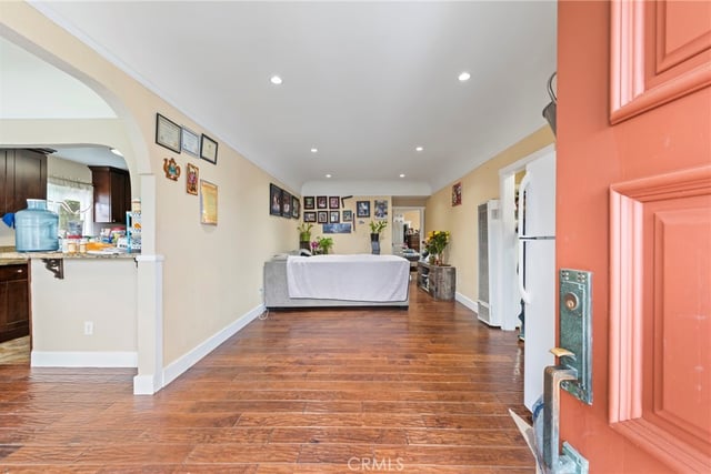 8818 Prince, Los Angeles, CA 90002 — photo 4 of 32