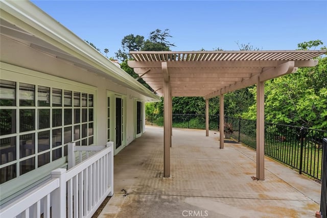 975 Valley Vista Drive, Camarillo, CA 93010 — photo 35 of 41