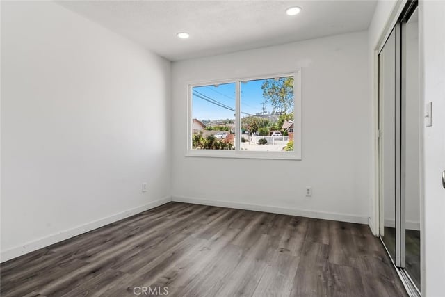 4 Mansfield Lane, Camarillo, CA 93010 — photo 12 of 40