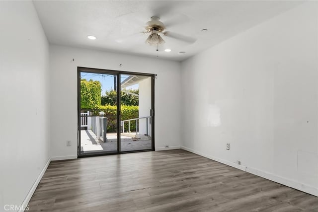 4 Mansfield Lane, Camarillo, CA 93010 — photo 13 of 40