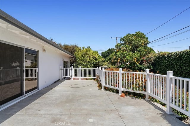 4 Mansfield Lane, Camarillo, CA 93010 — photo 21 of 40