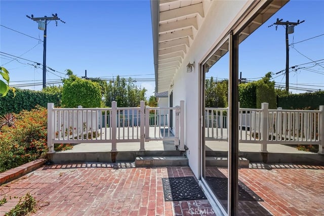 4 Mansfield Lane, Camarillo, CA 93010 — photo 23 of 40