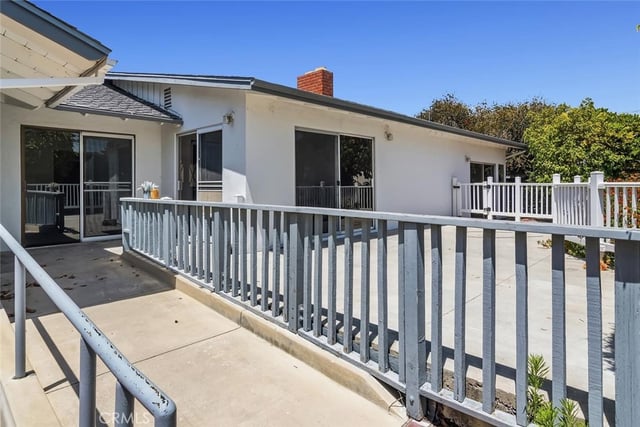 4 Mansfield Lane, Camarillo, CA 93010 — photo 25 of 40