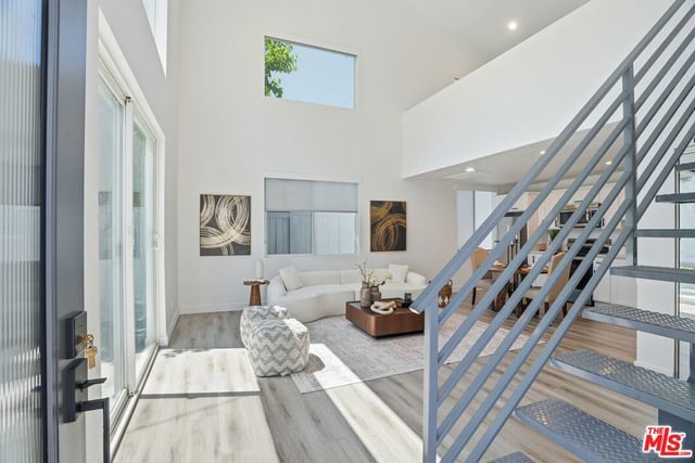 17721 Burbank Boulevard, Encino, CA 91316 — photo 42 of 59