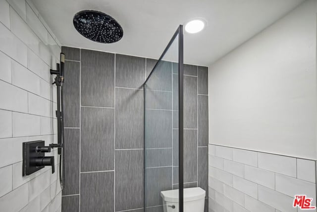 1010 Hammond Street 306, West Hollywood, CA 90069 — photo 17 of 32