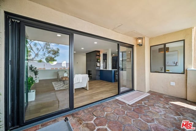 1010 Hammond Street 306, West Hollywood, CA 90069 — photo 31 of 32