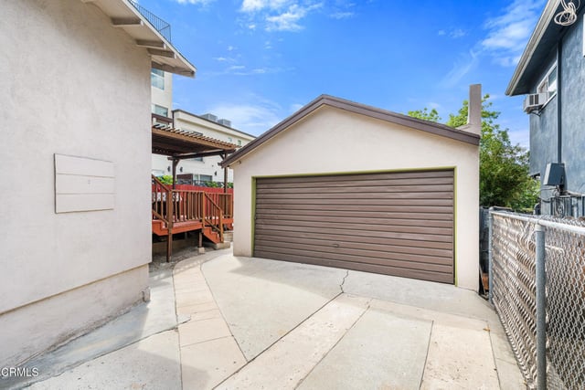 6158 Oak Crest Way, Los Angeles, CA 90042 — photo 37 of 38