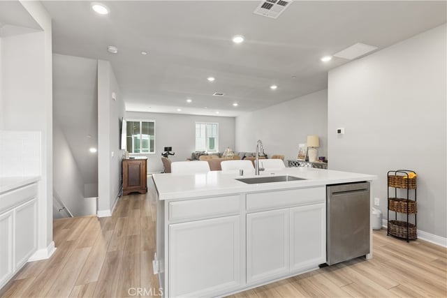 1472 W Sunrise Lane, San Pedro, CA 90732 — photo 4 of 28