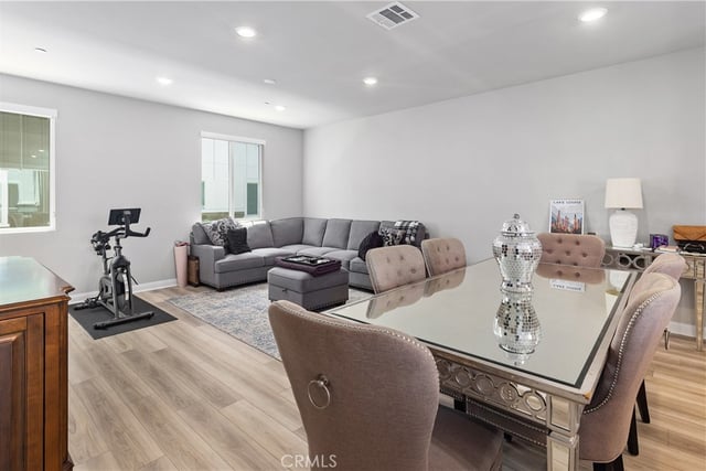 1472 W Sunrise Lane, San Pedro, CA 90732 — photo 7 of 28