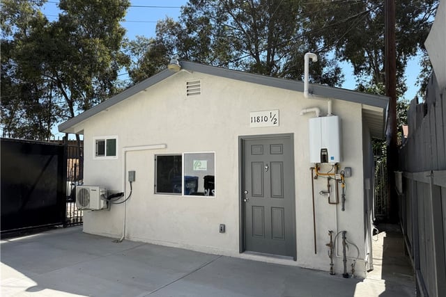 11810 S Figueroa S, Los Angeles, CA 90061 — photo 22 of 41