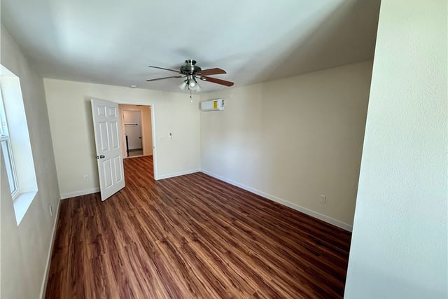 11810 S Figueroa S, Los Angeles, CA 90061 — photo 7 of 41
