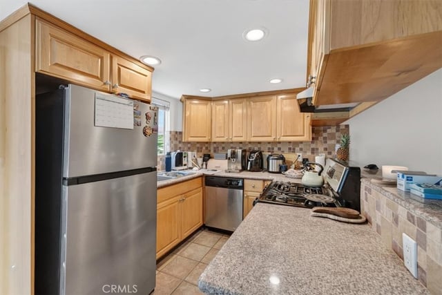 361 Salem Street 2, Glendale, CA 91203 — photo 11 of 23