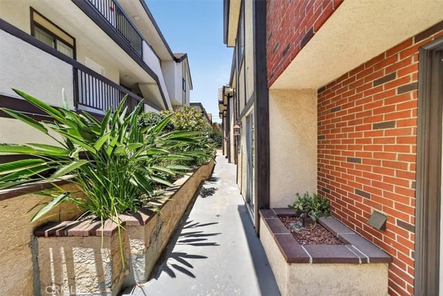 361 Salem Street 2, Glendale, CA 91203 — photo 13 of 23