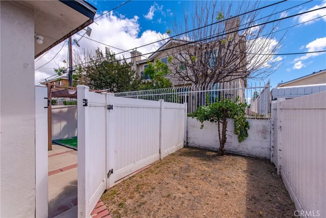 1630 W 206th, Los Angeles, CA 90501 — photo 5 of 22
