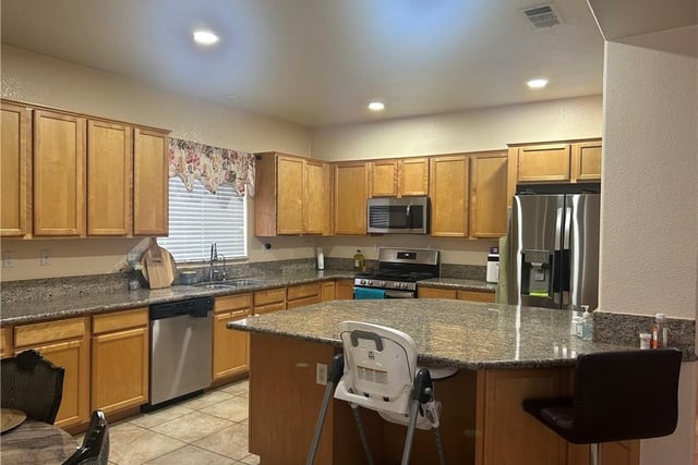 38667 Panther Dr., Palmdale, CA 93551 — photo 9 of 20