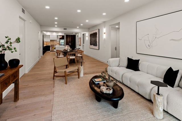 505 S Barrington Avenue 208, Los Angeles, CA 90049 — photo 2 of 36